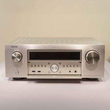 Denon AVC-X6700H Silber --- 1