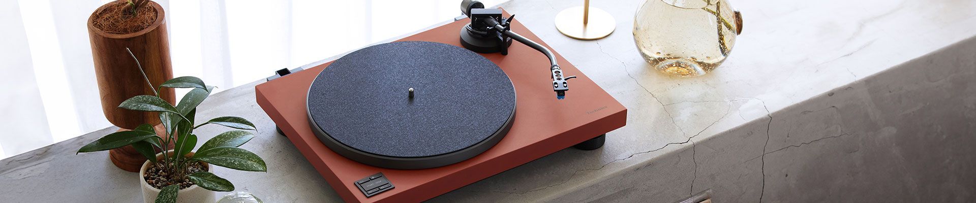 Technics SL-40CBT - Wenn Vinyl und Moderne ein Rendezvous feiern