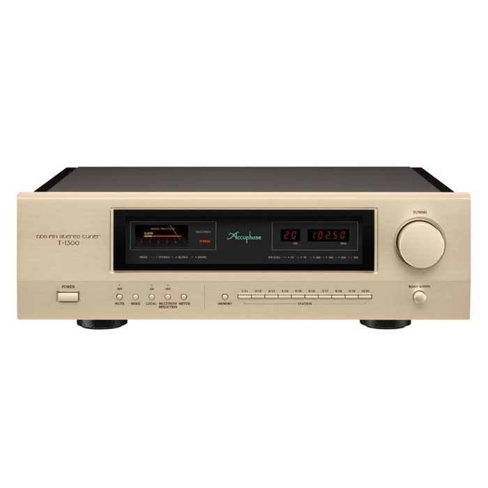 Accuphase T-1300 --- 1
