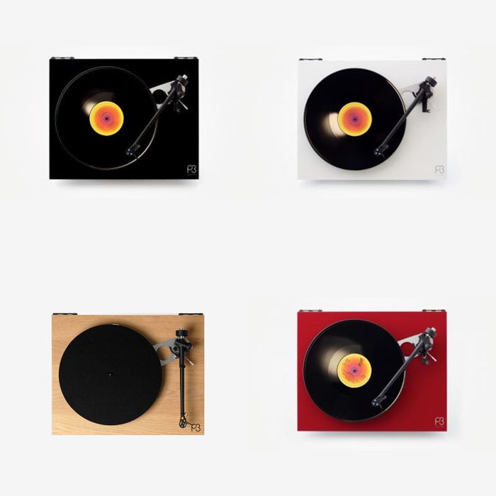 Rega Planar 3 + RB330 Tonarm --- 1