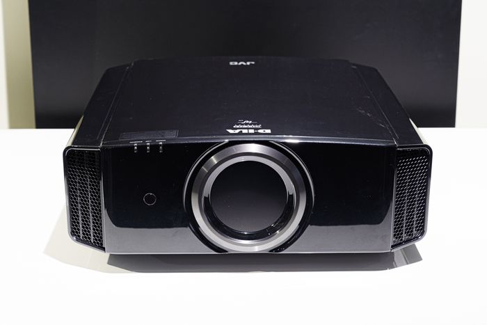 JVC DLA-X95 3D Schwarz --- 1